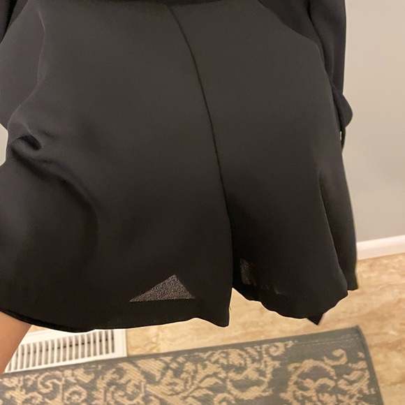 Express Short Sleeve Cut Out Tie Romper - Picture 2 of 4